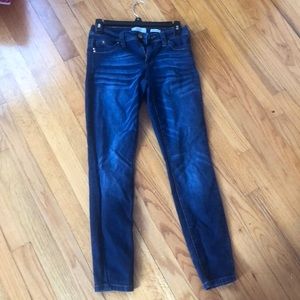 YMI jeans. Excellent shape. Mid Rise. 3/26. Dark wash.